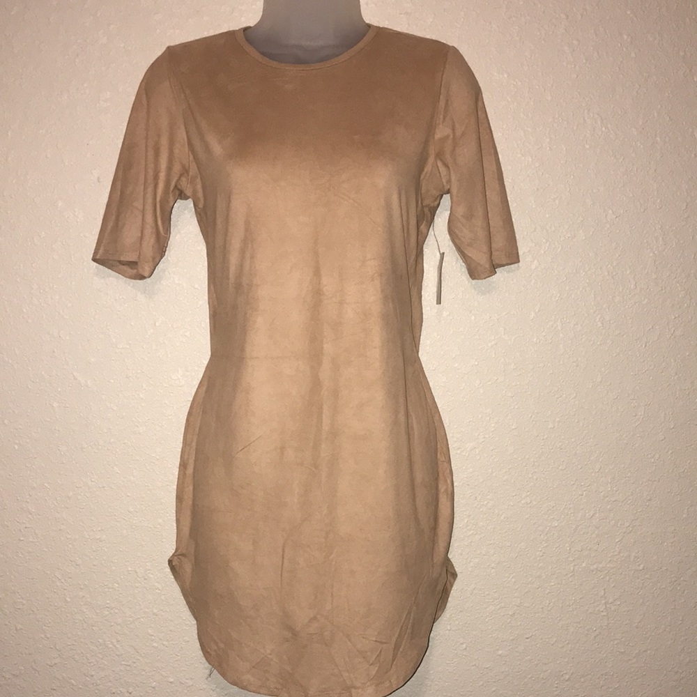 Dress - Picture 3 of 7